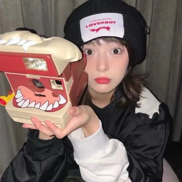 黑狱驿站封面